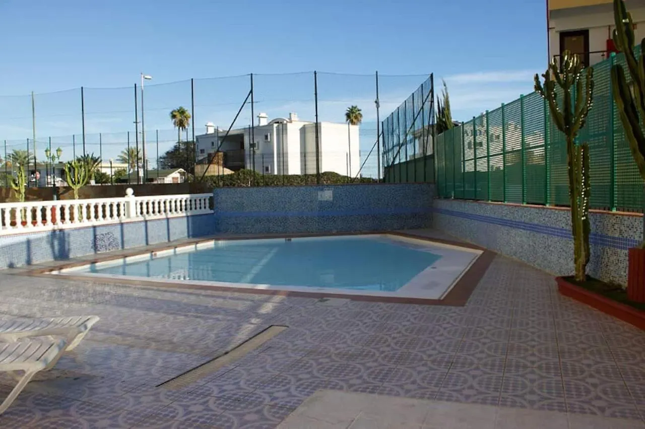 Sunny Cactus Garden Apartment 150M From Beach, Fast Fiber Wifi San Bartolomé 스페인